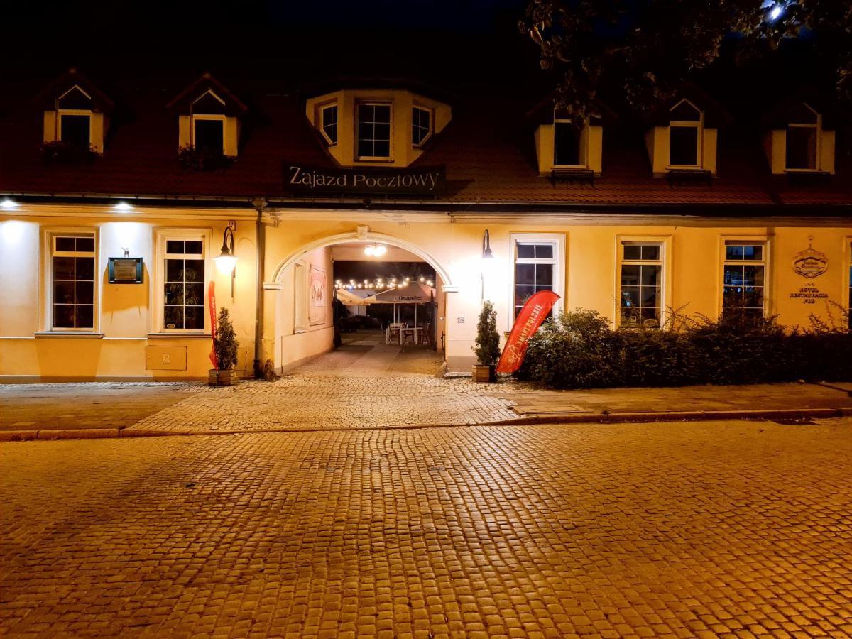 Hotel Zajazd Kultury, Dawniej Pocztowy 지엘로나구라 외부 사진